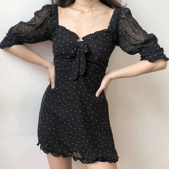 YesStyle Sinora Short-Sleeve Scoop Neck Dotted Mini Smock Dress - Picture 3 of 16